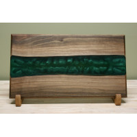 Walnut Emerald Green Small Charcuterie Board Walnut Emerald Green Small Charcuterie Board