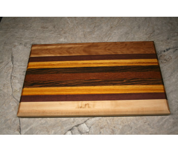 Medium Edge Grain Cutting Board